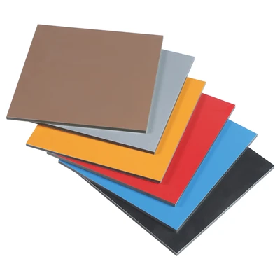 4 mm sendvičpaneļi PVDF gatavo Alucobond alumīnija kompozītmateriālu panelis
